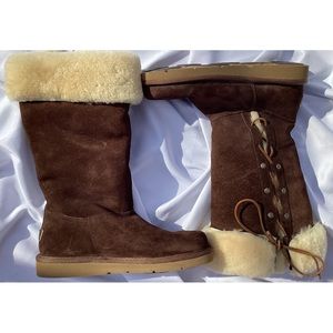 ✨Host pick✨Ugg Upside Sheepskin Lined Tall Boots Espresso- Sz 8